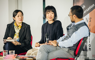배수아 작가, 영국 최대 서점 포일스에서 영국 독자들과 만나