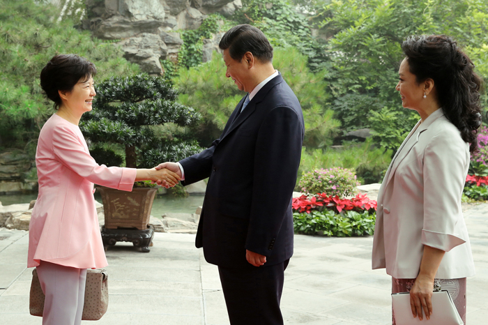 President_Park_Visiting_China_Result_Article_20130701_01.jpg