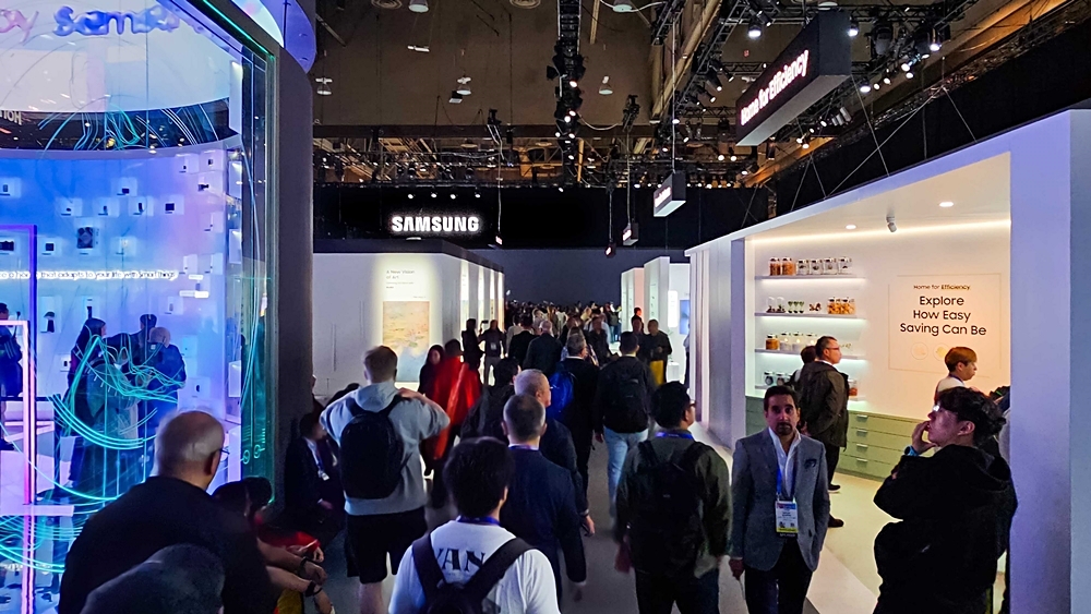 ▲ 'CES(Consumer Electronics Show) 2025'가 7일부터 10일까지(현지시간) 미국 라스베이거스에서 열린다. 사진은 CES 2025에서 AI 기술과 스마트싱스로 사용자 맞춤형 주거 솔루션을 선보인 삼성전자의 'Home AI' 전시관 전경. 삼성전자