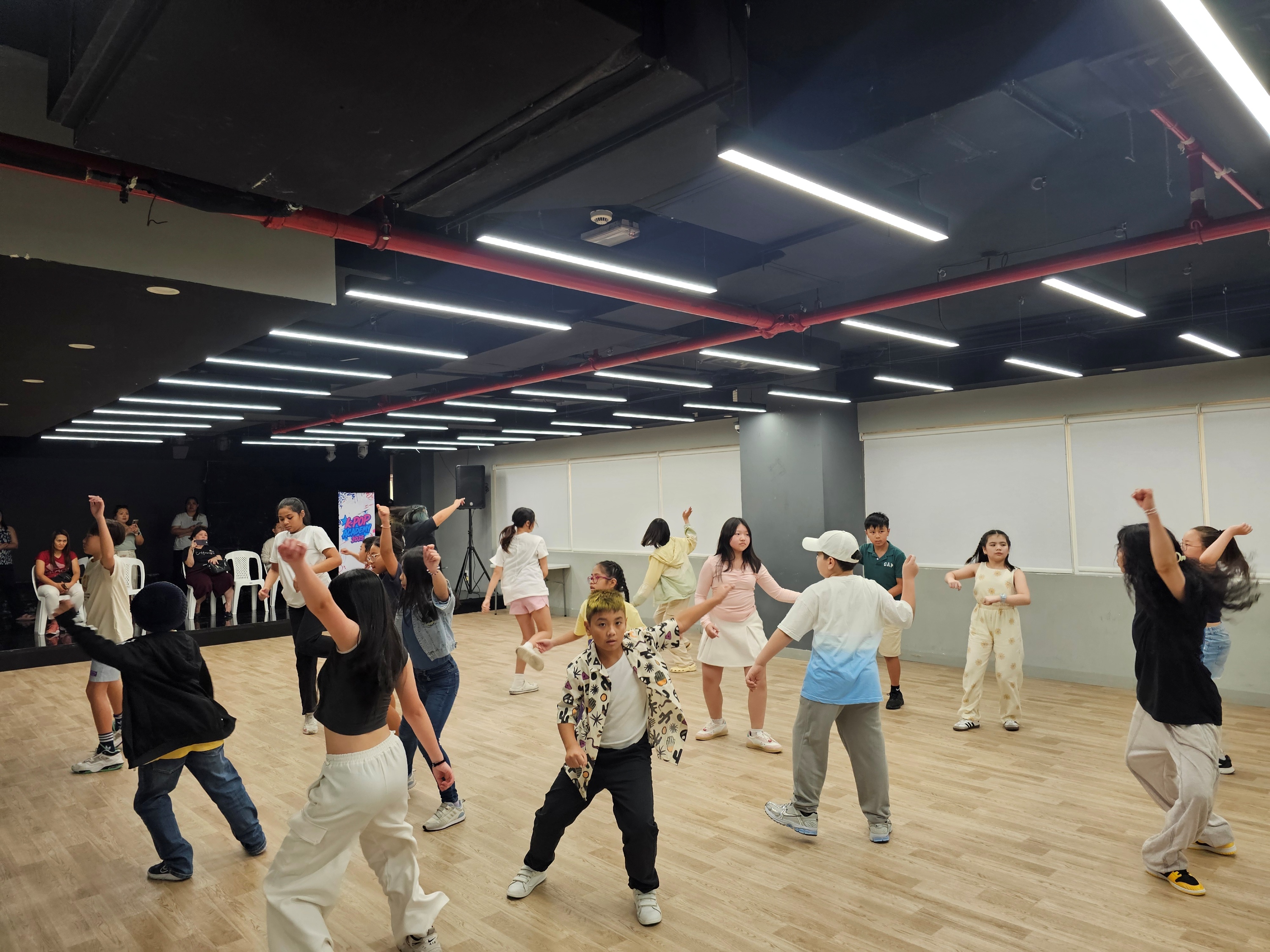 UAE 한국문화원 <2025 케이팝 아카데미> 정규 및 일일강좌 개최 