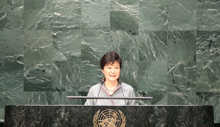 박 대통령 “유엔, 인간우선과 국제협력의 초심으로 돌아가야”